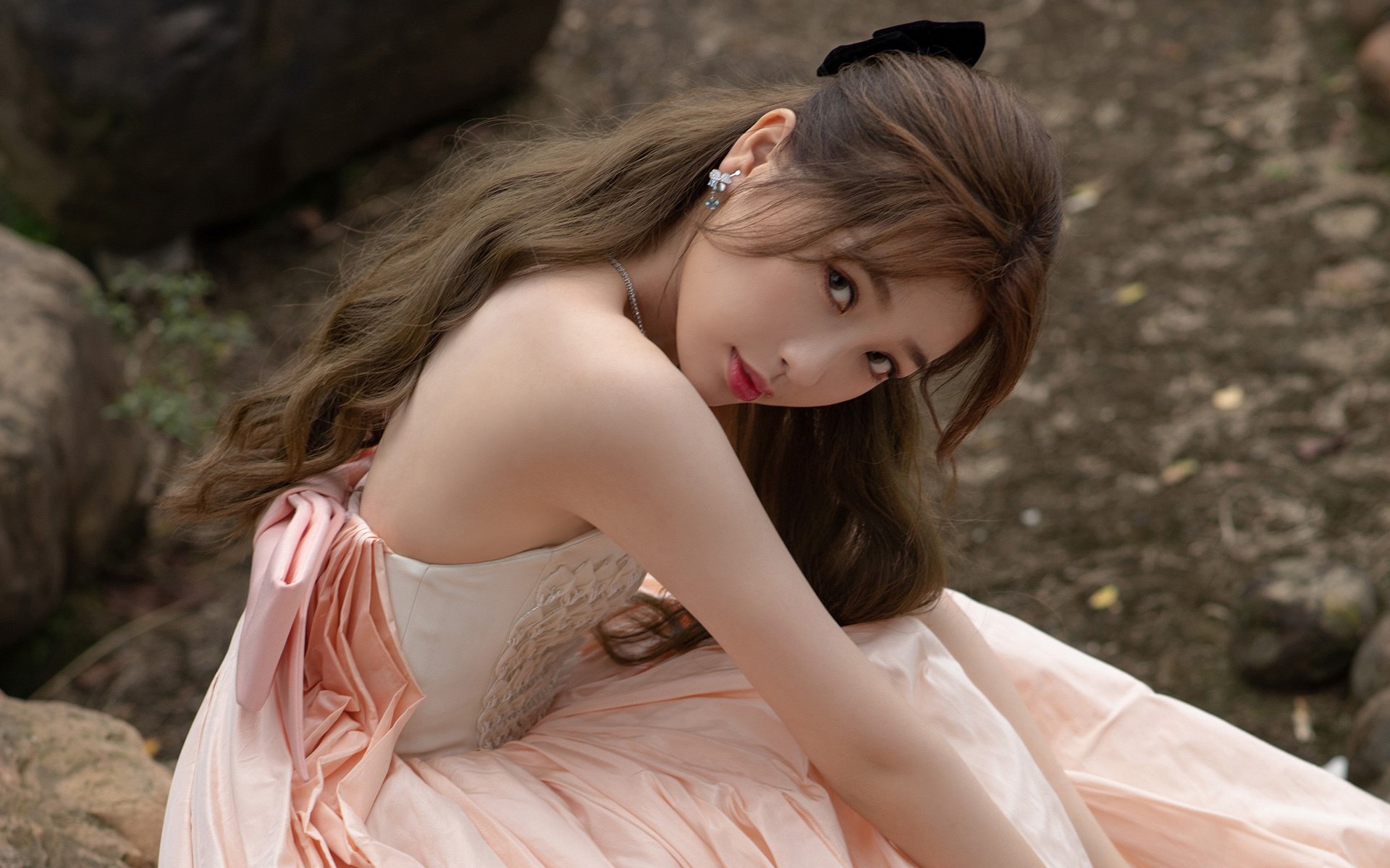 中国篮球场馆智能照明系统全面升级,优化比赛环境,篮球场照明灯安装位置