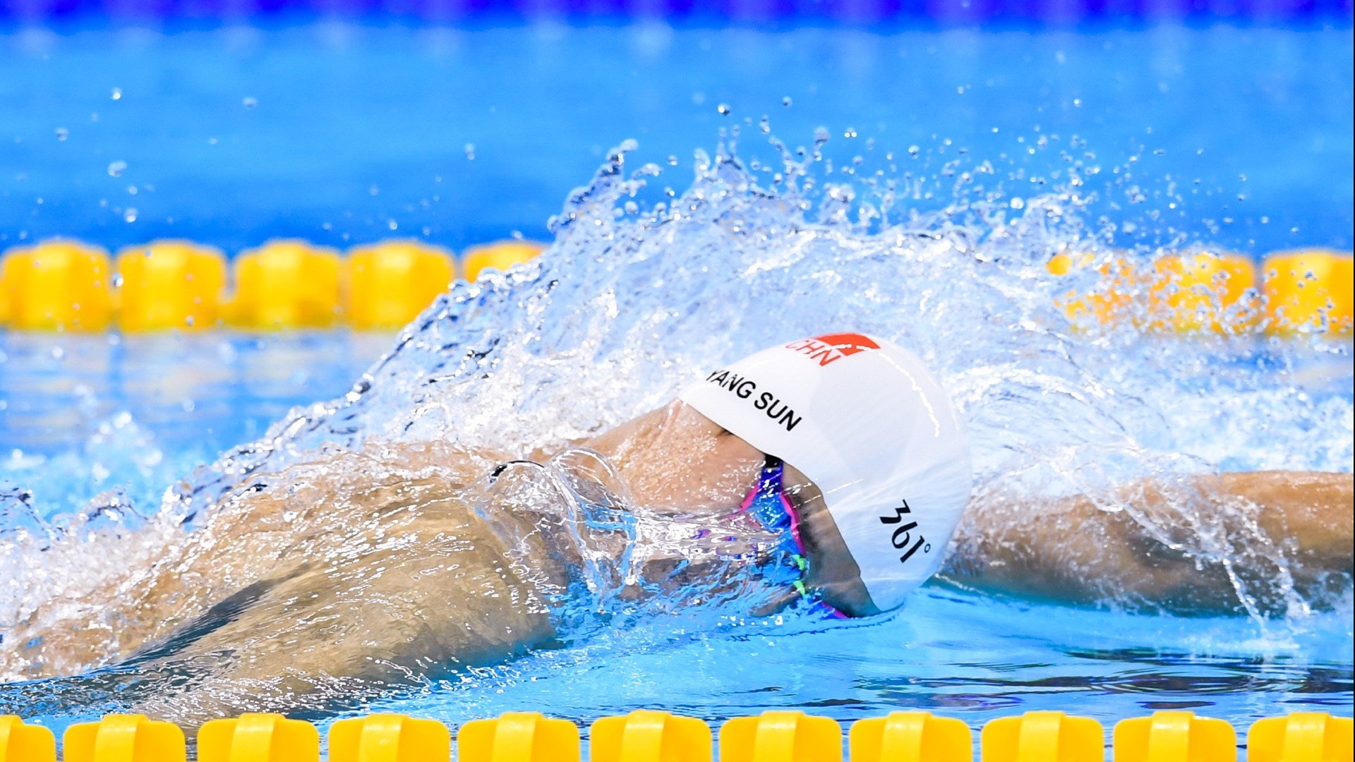 《V5战队新星Lina崭露头角，未来可期》，v5战队新一