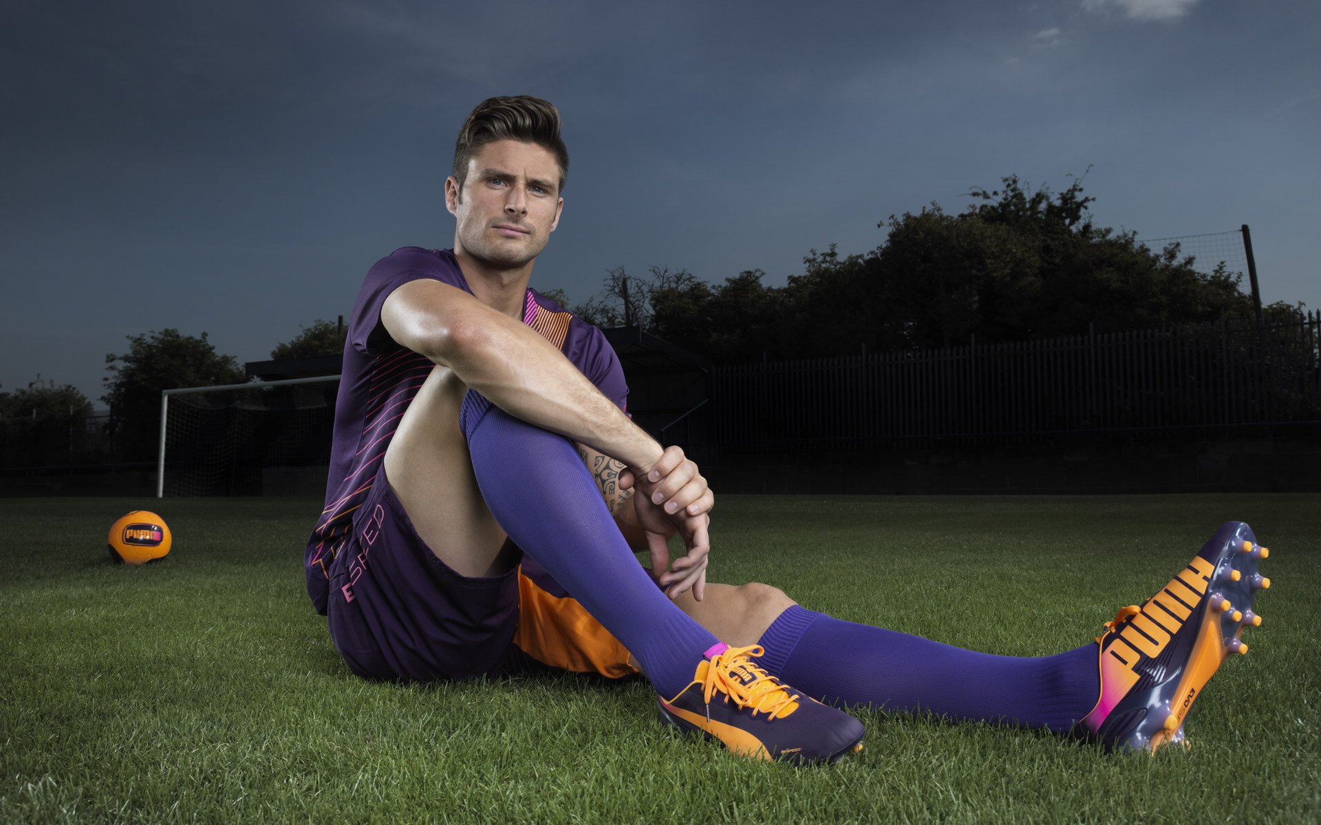 德甲传统与创新融合,精彩瞬间频繁出现,德甲技术特点